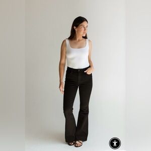 *New* Carly Jean Los Angeles Austin Flare Black Women's Jeans